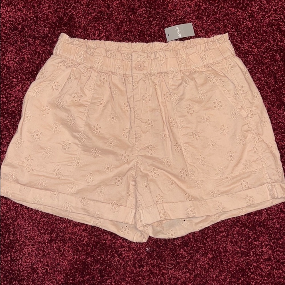 Blush color Aerie Casual Shorts, size M
